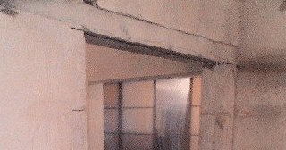 Демонтаж проема в кирпичной стене в Белгороде | Цена от 1552 рублей